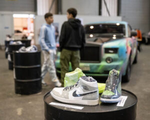 SNEAKSCON